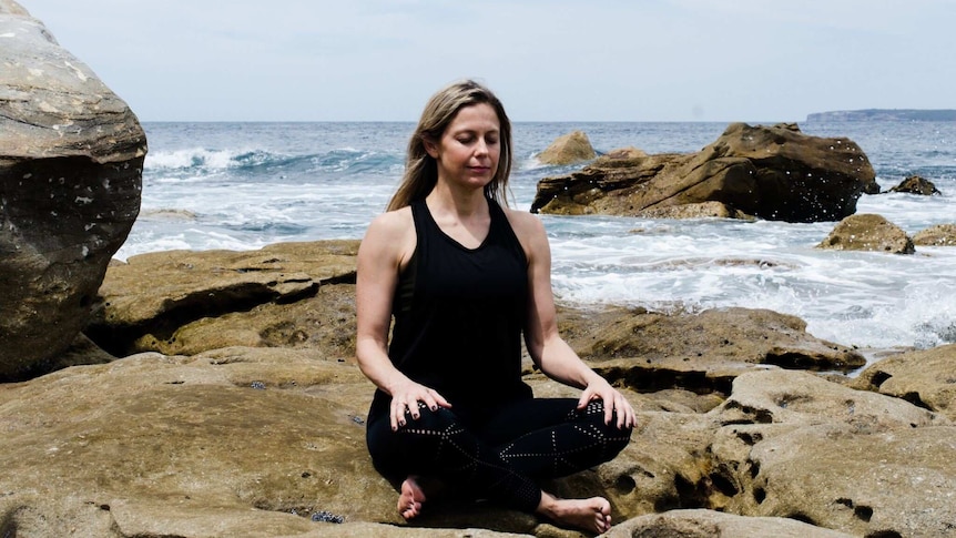 Classic Flow Mini Meditation with Rachael Coopes