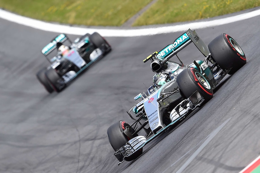 Nico Rosberg leads Lewis Hamilton in Austrian grand prix