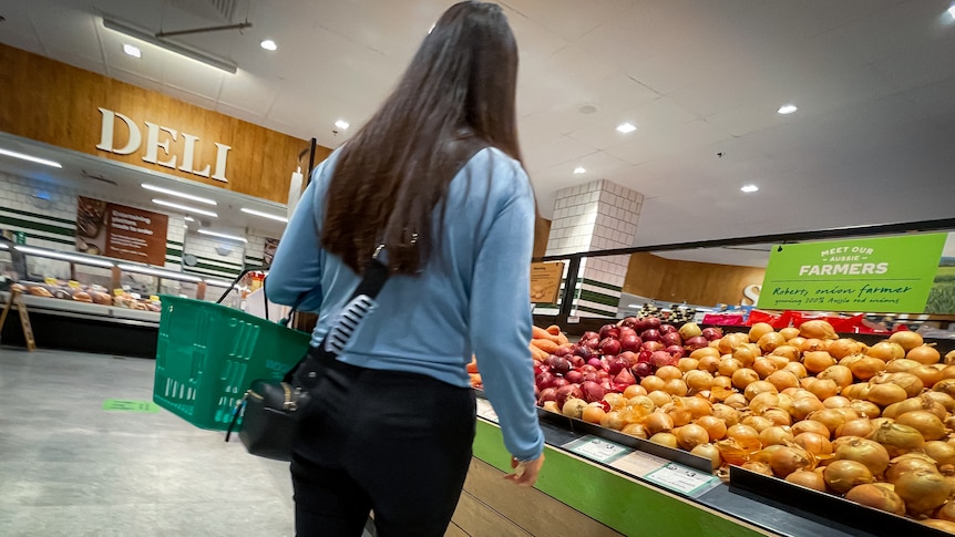 good shopping groceries supermarket retail fruit vegetables