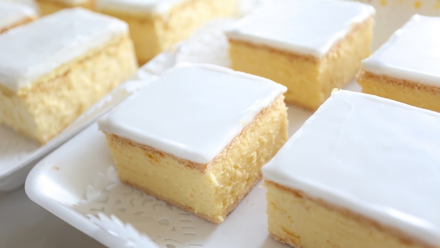 Custard-filled slice with white icing