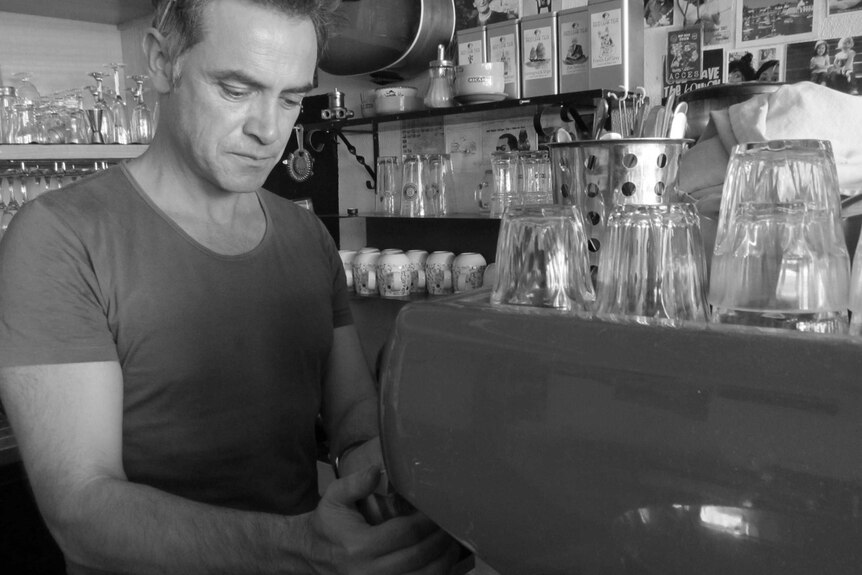 Anthony Sergent making coffee at La Niche