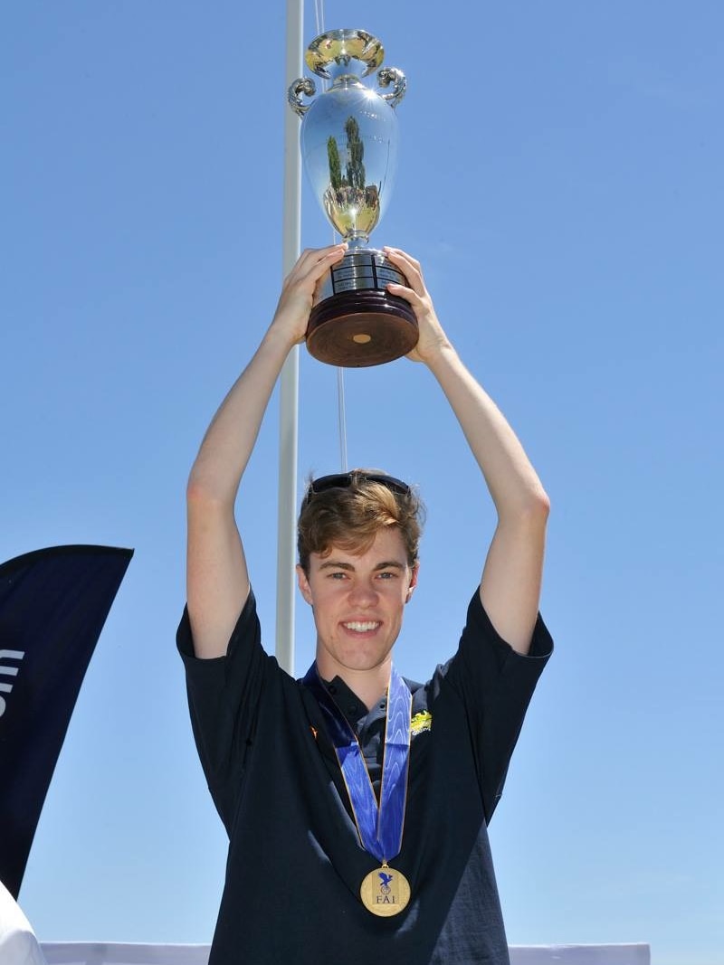 Matthew Scutter celebrates his 2015 World Junior Gliding Championships win.