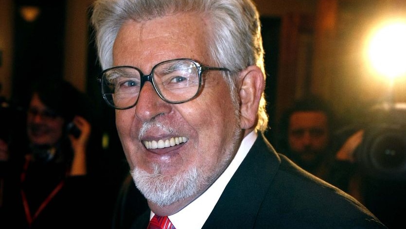 Rolf Harris named over sex abuse allegations - ABC News