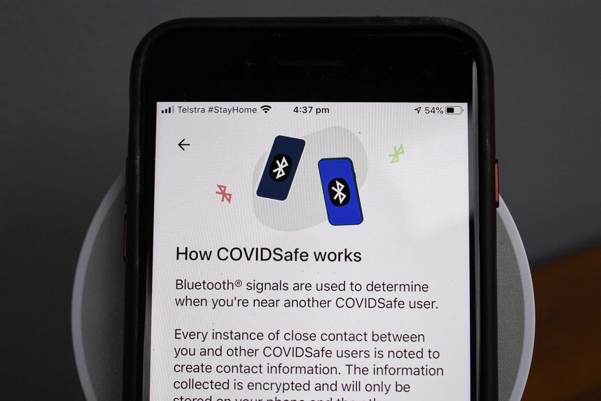 A view of the COVIDSafe app explaining how the bluetooth connection works