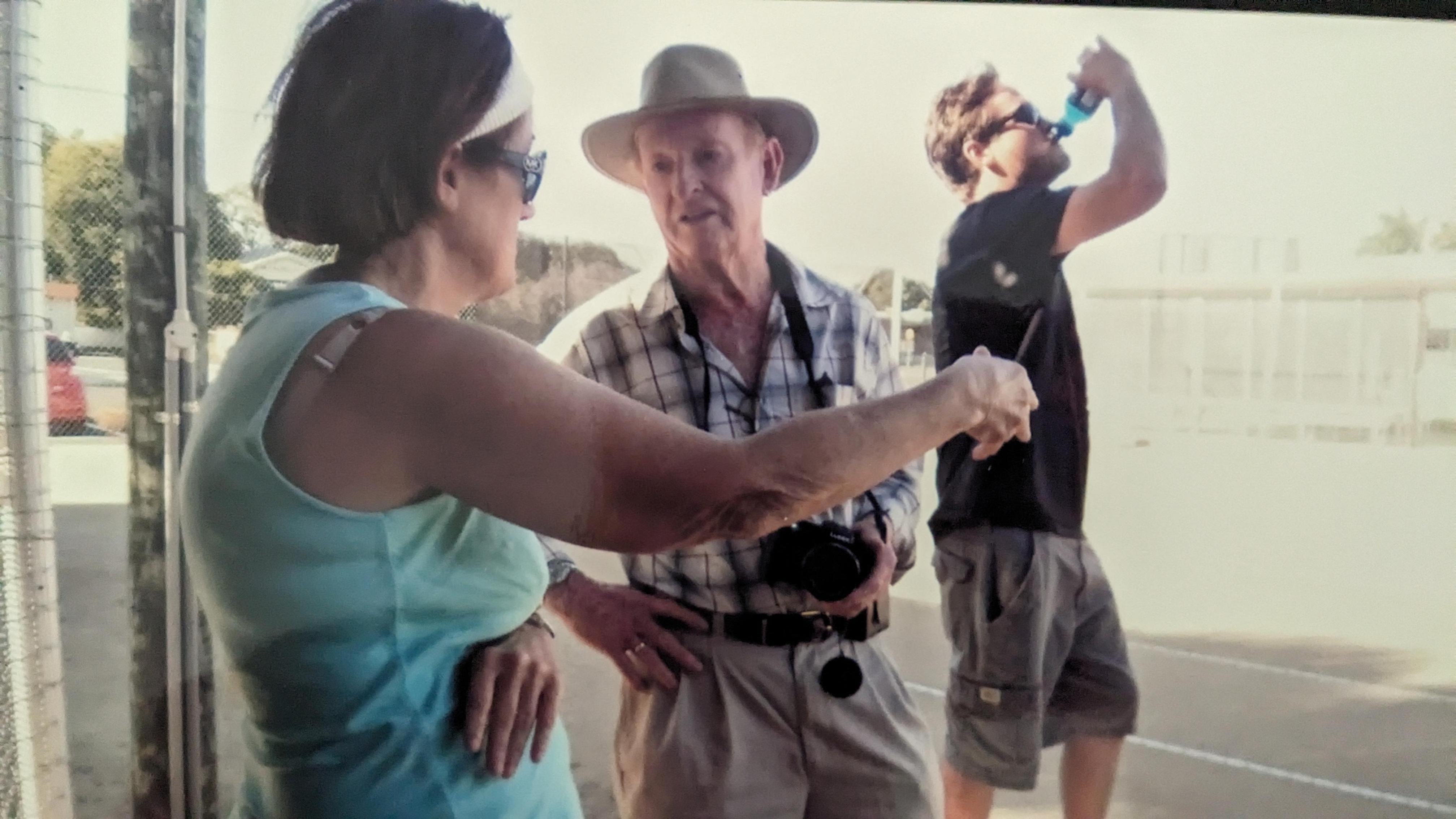 Voluntarios por Rod Laver