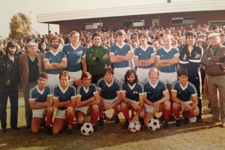 George Best in a team shot with Osborne Park Galeb in 1983.