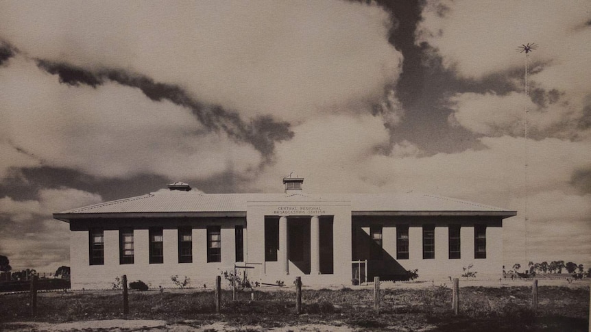 1939 photograph of 2CR Cumnock radio transmitter taken by Robert Pockley