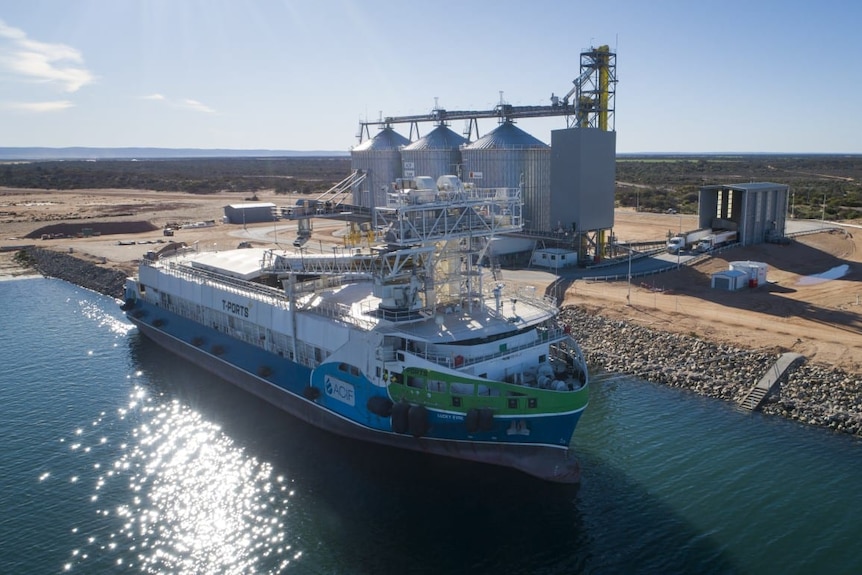 T-ports silo facilities and trans-shipment vessel at Lucky Bay on the Eyre Peninsula in South Australia. 