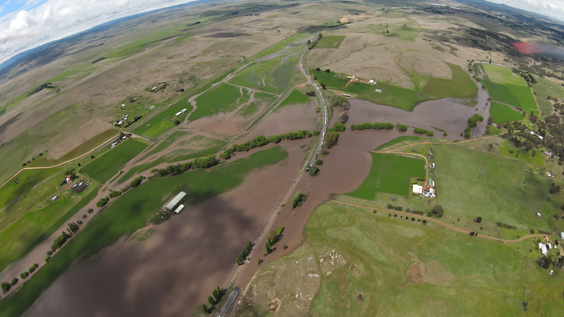 Cooma traders unhappy about possible cause of flash flood damage as