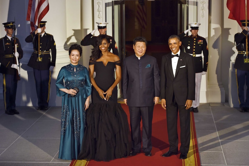 US president Barack Obama and US first lady Michelle welcome Chinese president Xi Jinping and his wife Peng Liyuan to the White House