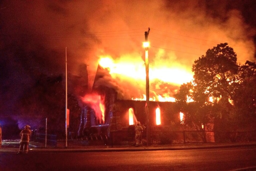 Blaze destroys the St Barnabas church in Adelaide