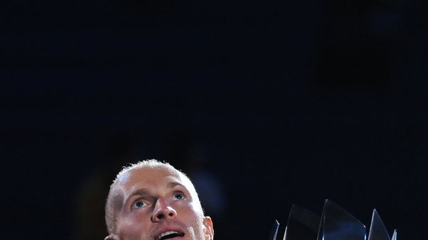 Davydenko wins Shanghai Masters