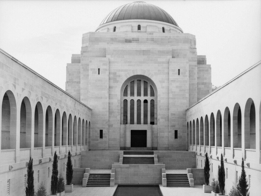 Australian War Memorial domed Hall of Memory in 1944.