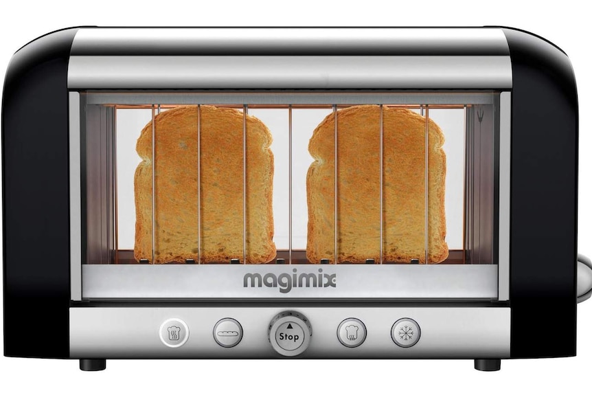 Two slices of bread in Magimix's transparent toaster.