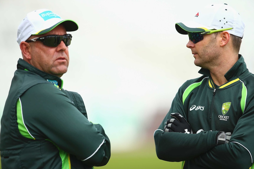 Backs to the wall ... Australia coach Darren Lehmann (L) speaks with captain Michael Clarke during a nets session ahead at Trent Bridge