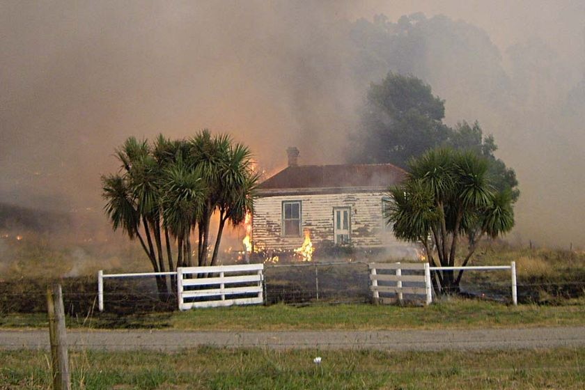 Smoke rises from a bushfire in Boolarra in Victoria's Gippsland region on January 31, 2009.