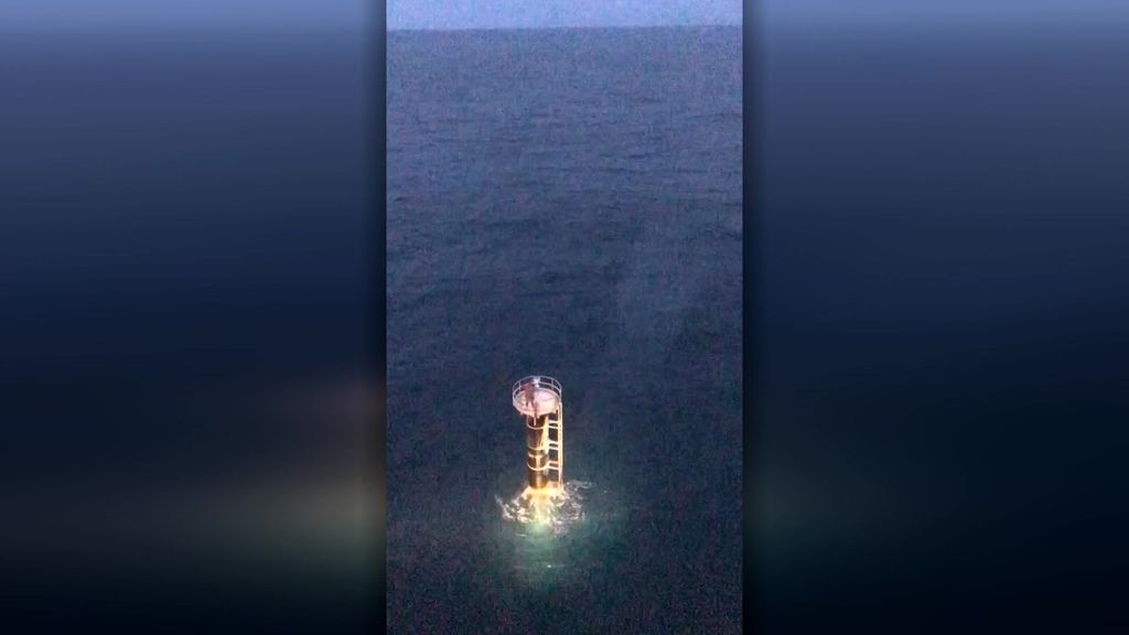 Sailor Rescued After Falling Overboard In Qld - ABC News