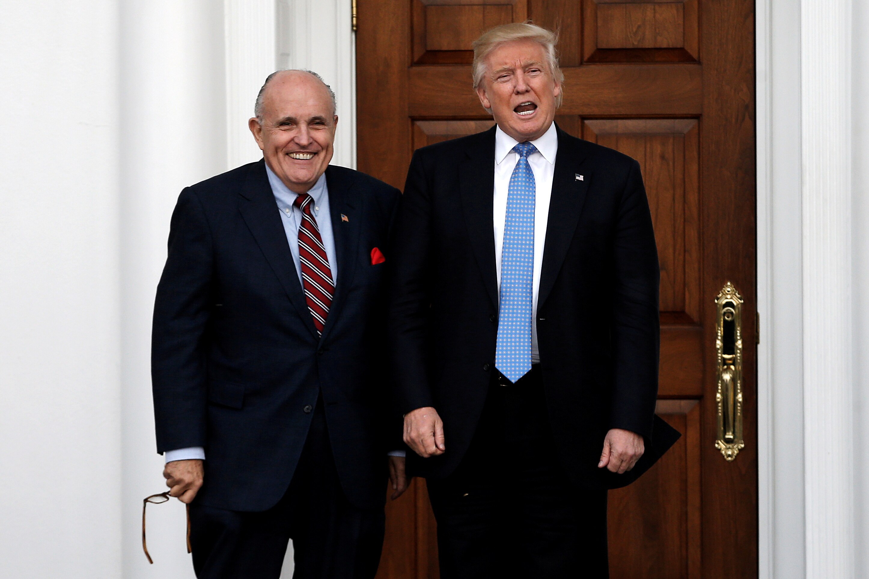 Rudy Giuliani urged Donald Trump to falsely claim election victory, new(02)