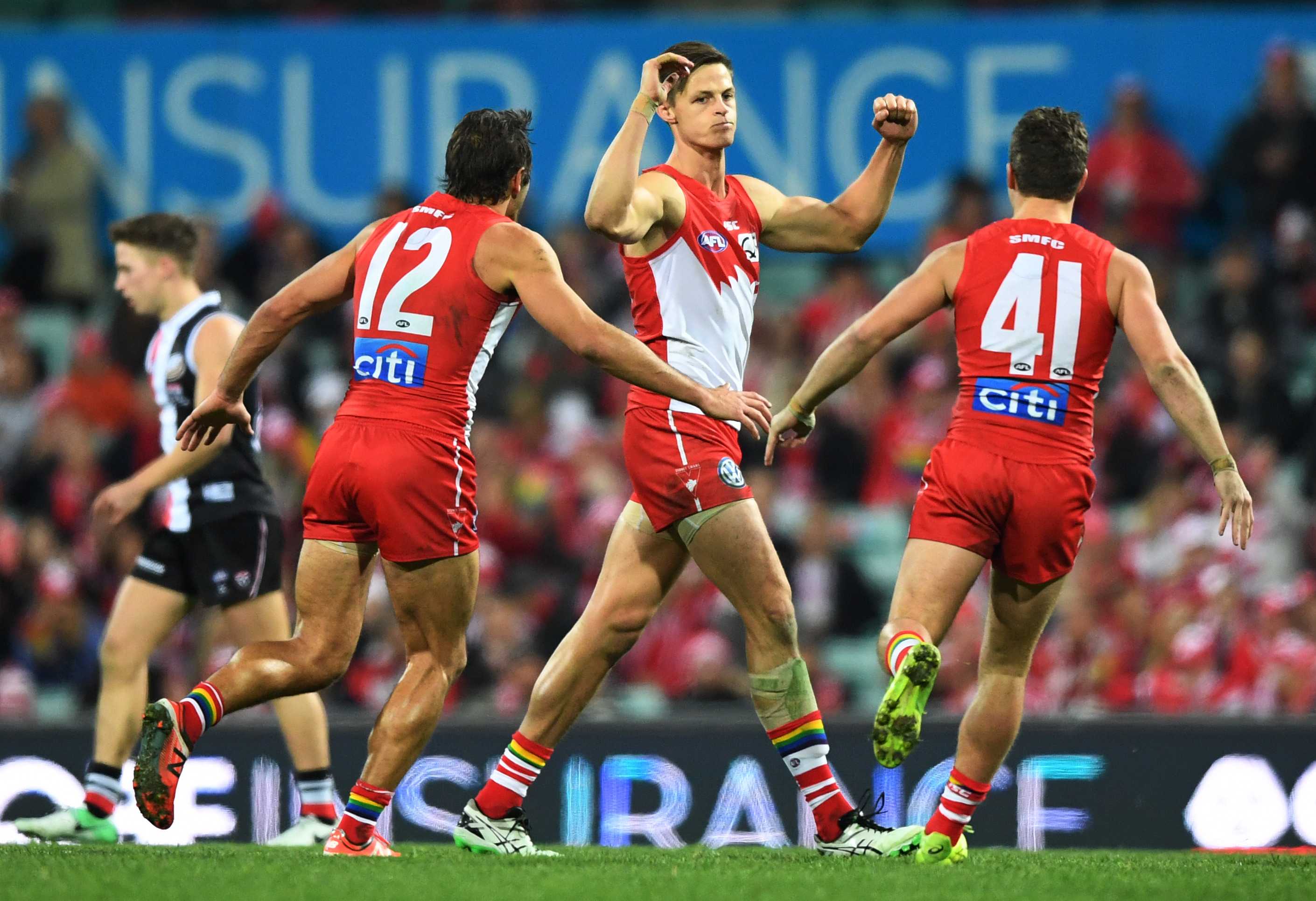 Sydney beats St Kilda at SCG by 42 points, as Hawthorn, Melbourne ...