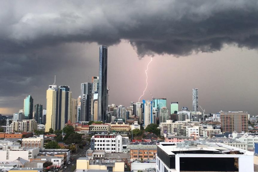 Lightning strikes over Brisbane CBD