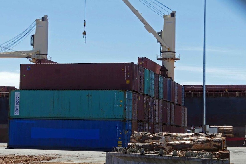 Macquarie Wharf containers