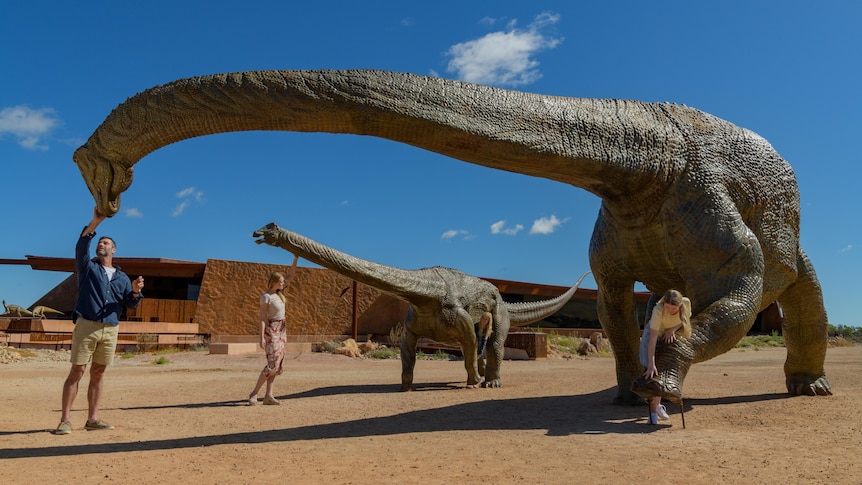 Australian Age of Dinosaurs_ Diamantinasaurians