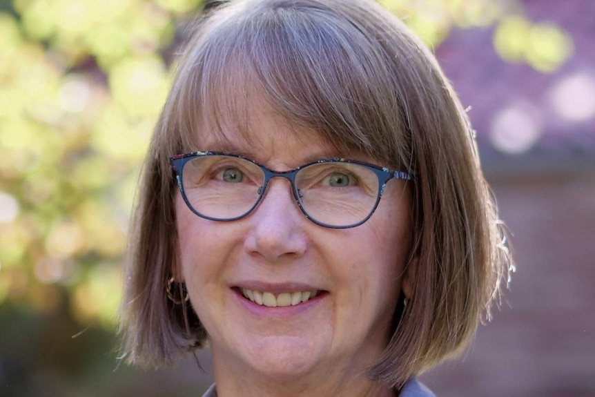 Colorado University Professor Leslie Irvine smiles at the camera.