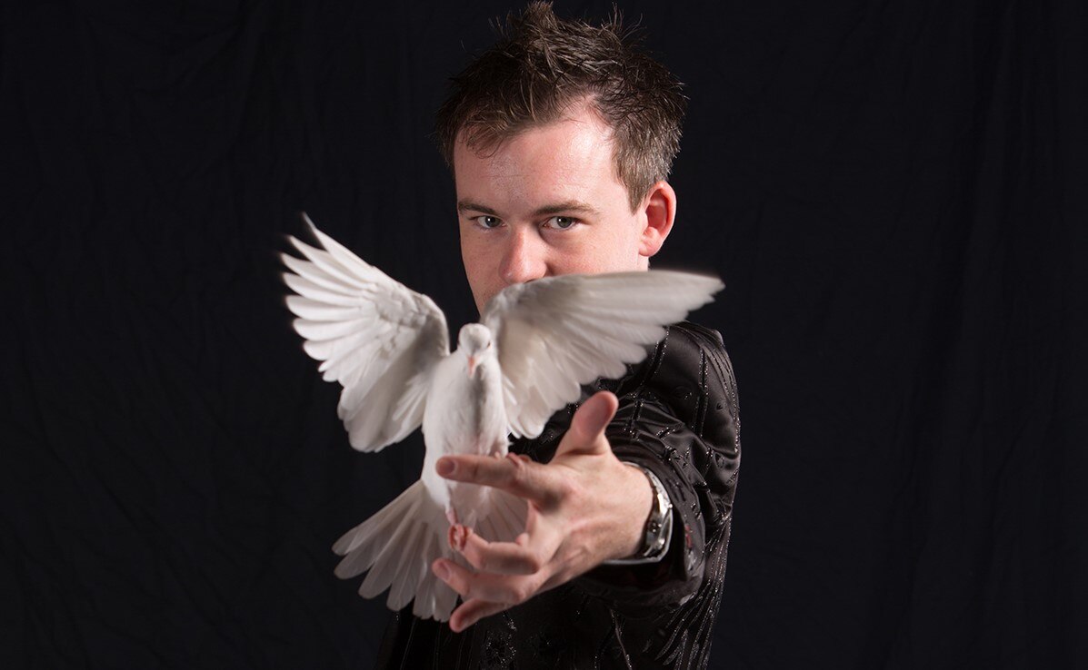 A little big of magic is being shared online thanks to Hunter magician ...