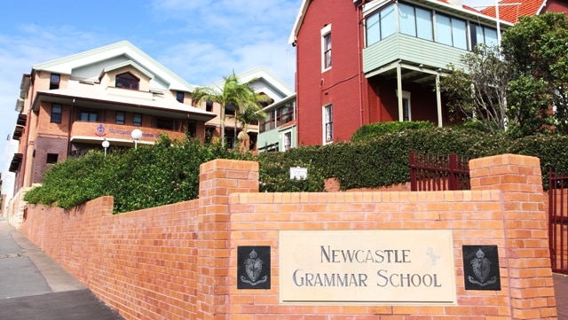 NSW Ombudsman says Newcastle Grammar School's HSC students deserved special provisions