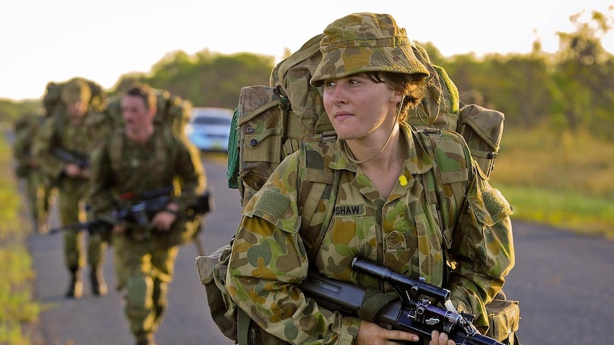 The Federal Government wants to lift the ban on sending Australian women into combat (Image: Australian Defence Image Library)