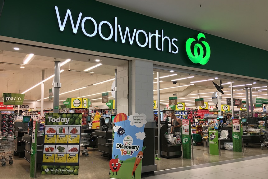 The front of a Woolworths store.