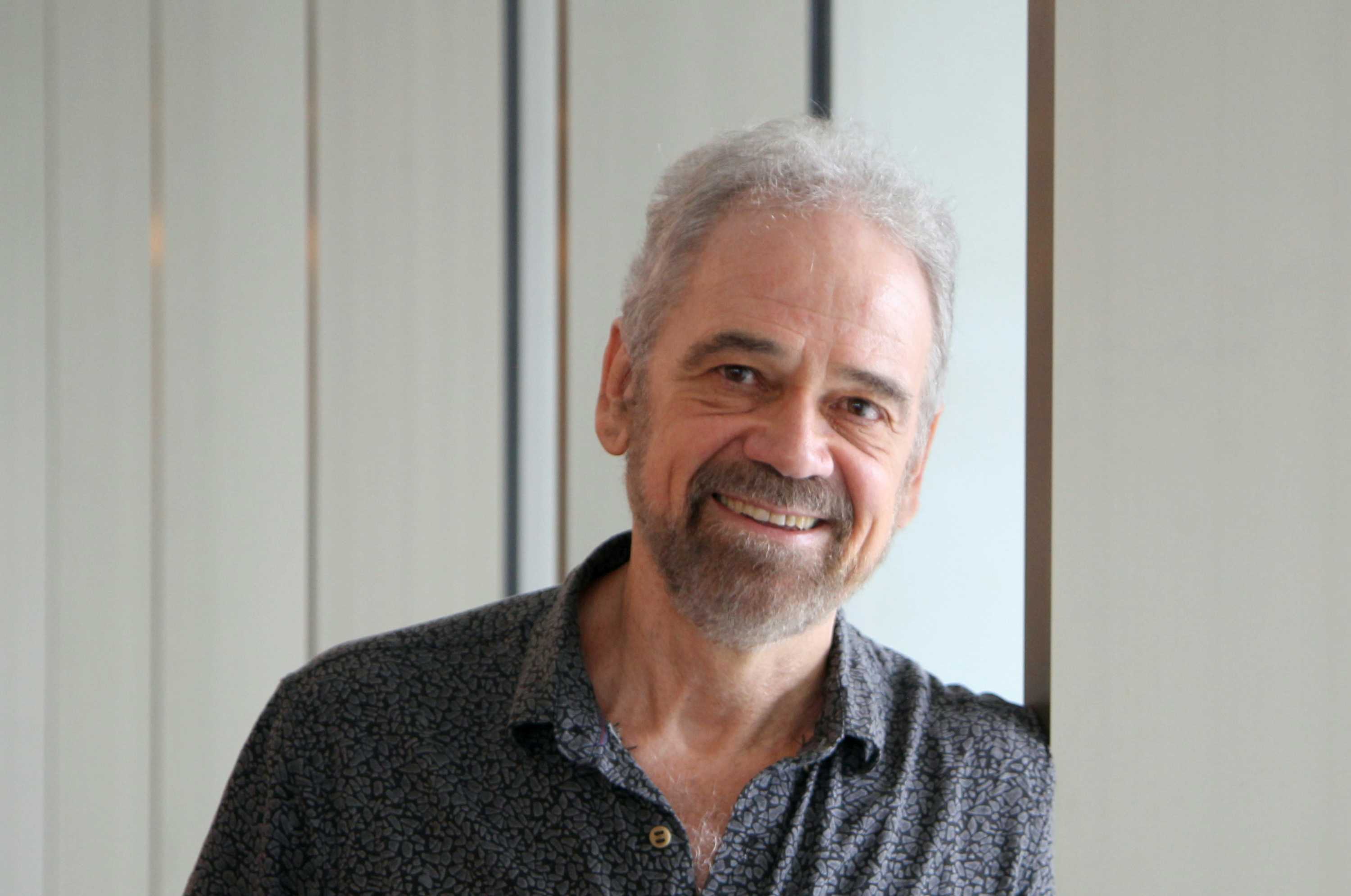 Biologist Tim Low describes another way of understanding Australia's plants and animals episode artwork