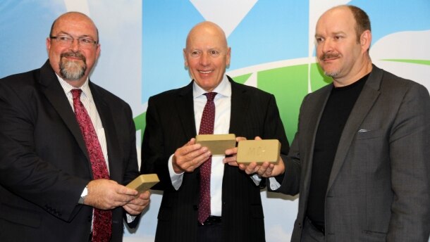 Orica CEO Ian Smith and NSW Energy and Resources Minister Chris Hartcher with MCi CEO Marcus St John Dawe (right).