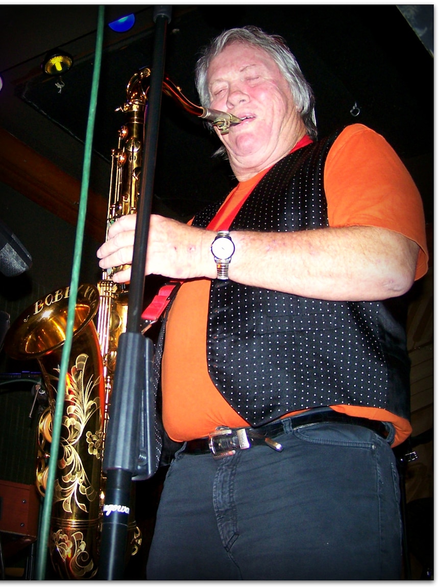 Rolling Stones saxophone player Bobby Keys performs in 2009