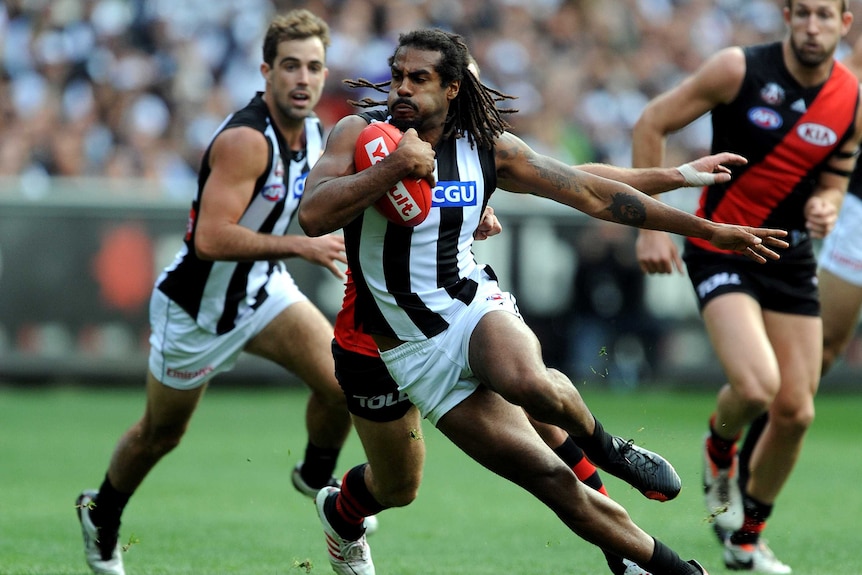 Harry O'Brien on the burst for Collingwood
