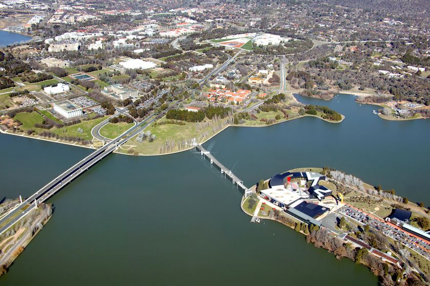 Immigration Place to replace bridge - ABC News