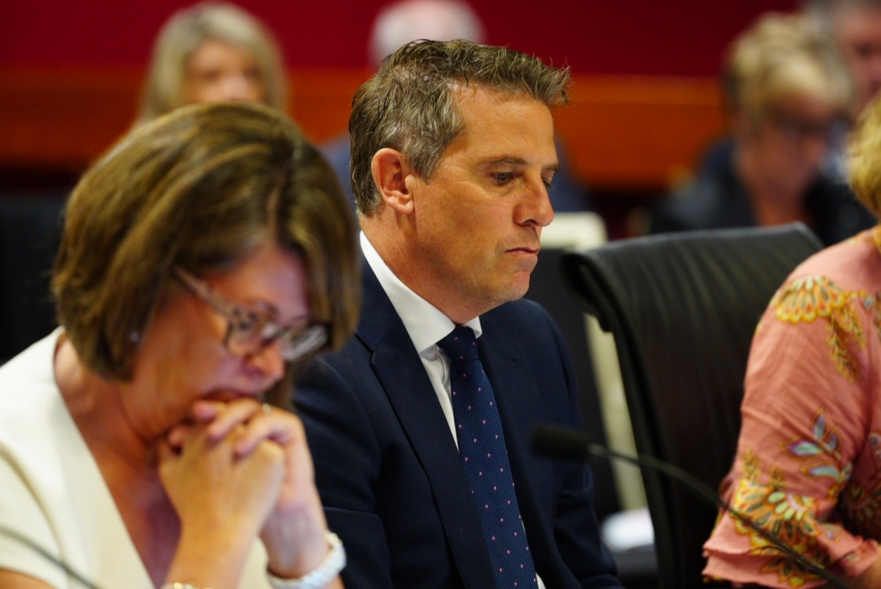 Health minister grilled over damaged ceilings, mould in operating theatres