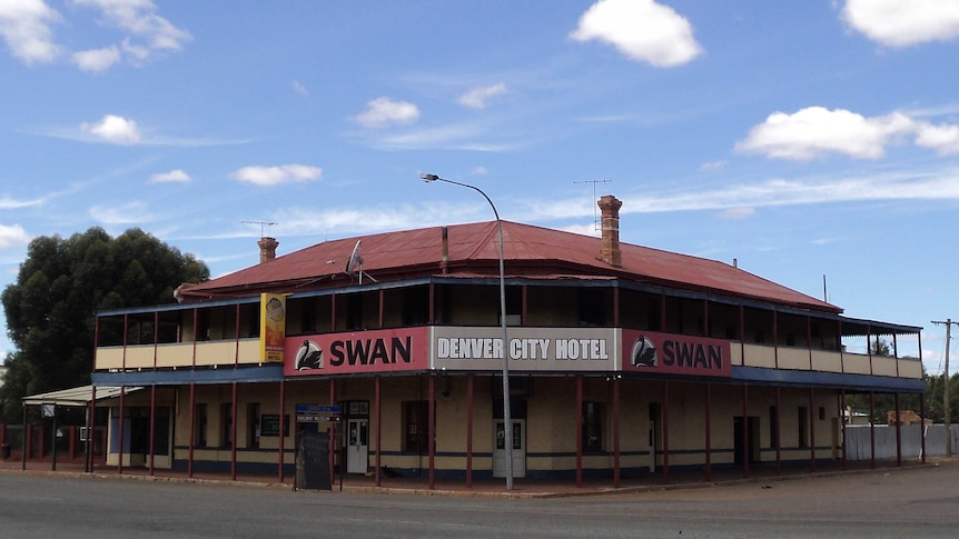 Denver city hotel in Coolgardie, Western Australia
