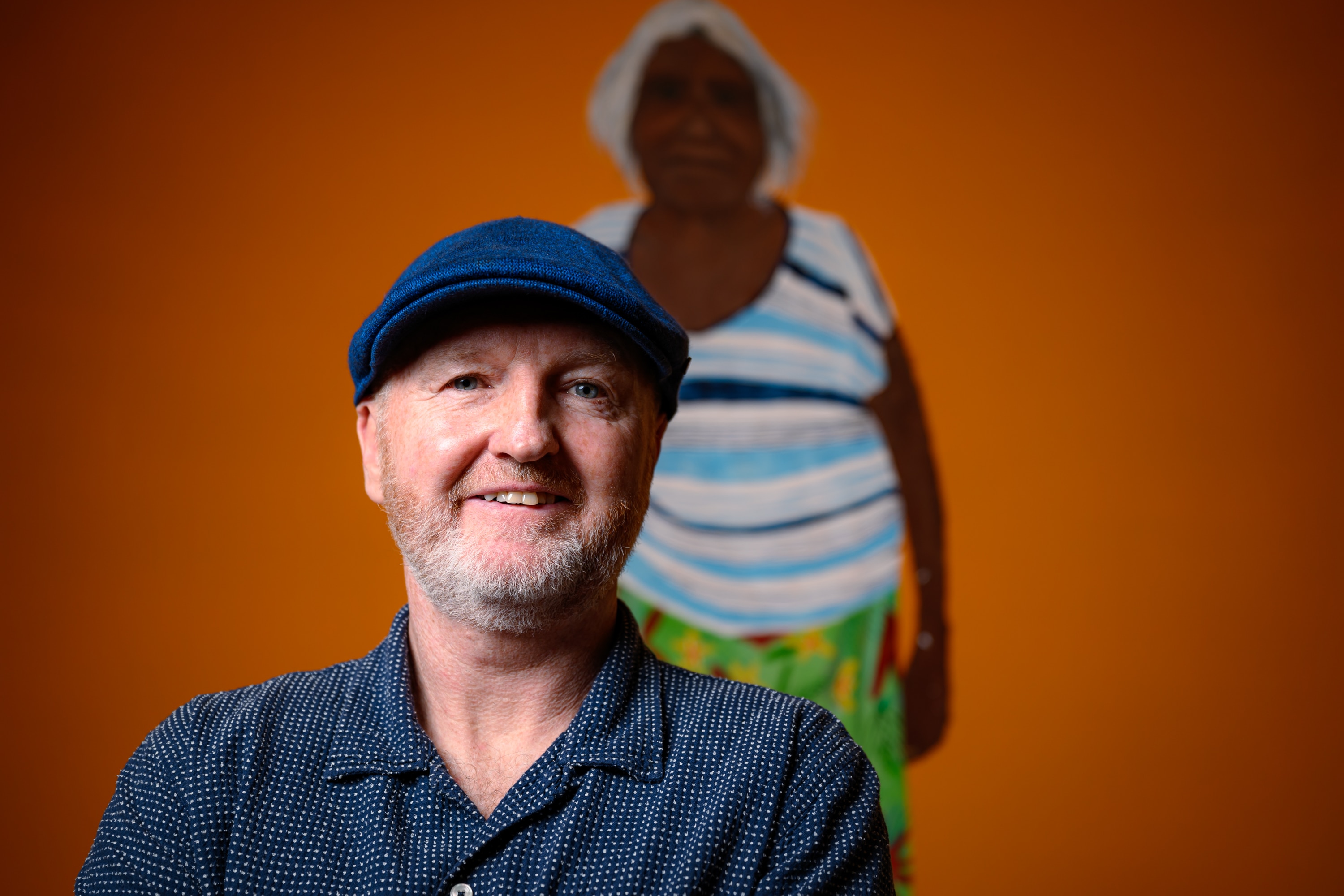 Portrait of elder and artist wins Archibald prize in unanimous vote