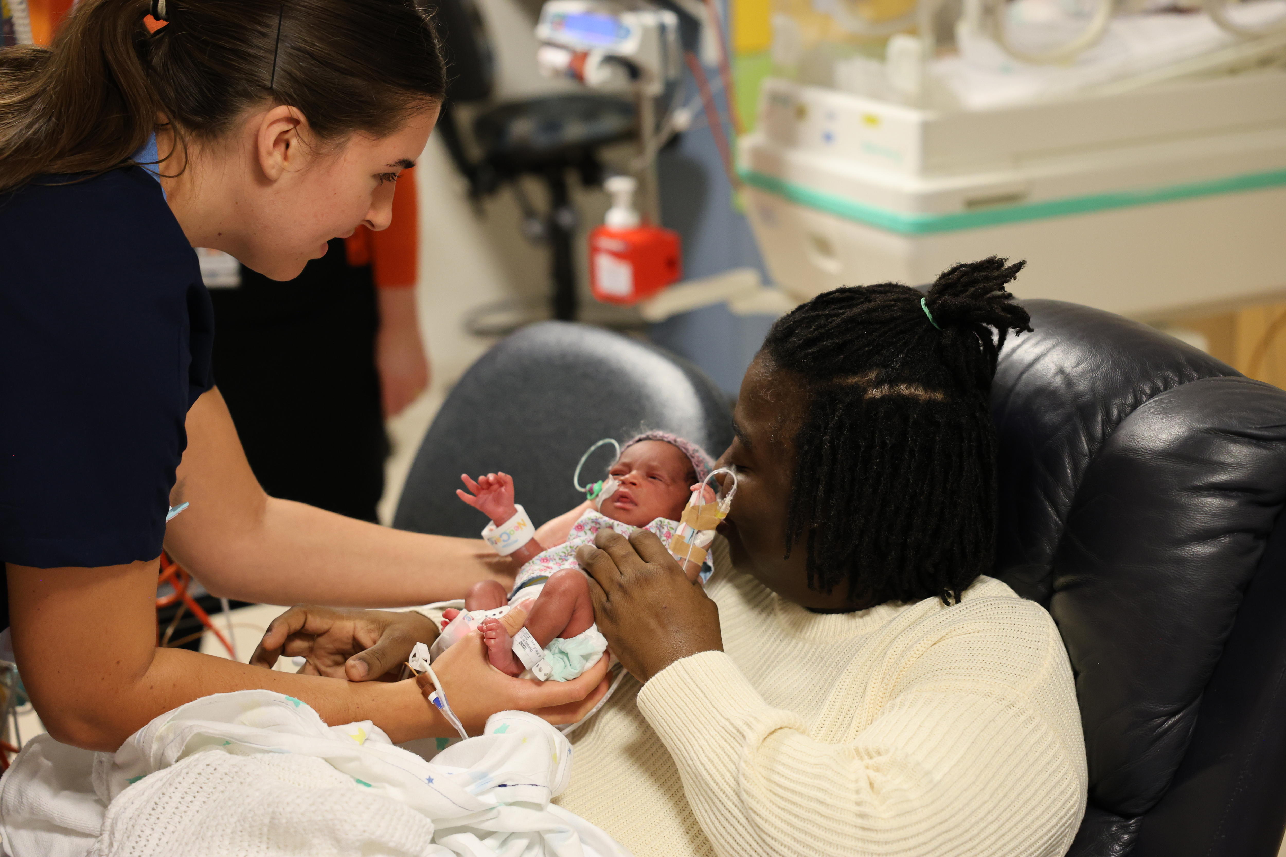 WA couple expecting triplets deliver rare quadruplets in first such birth since 2020 — image 3