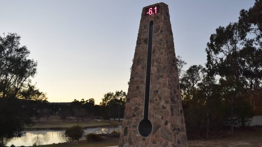 Stanthorpe's big thermometer shows the temperature at minus 6.1 degrees.