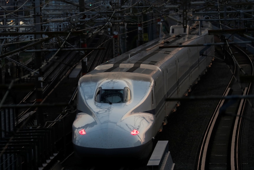 Superfast bullet train that rivals airplane flying times set to