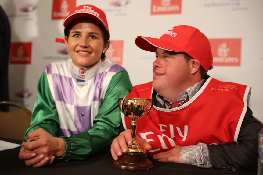 Michelle Payne and her brother Steven