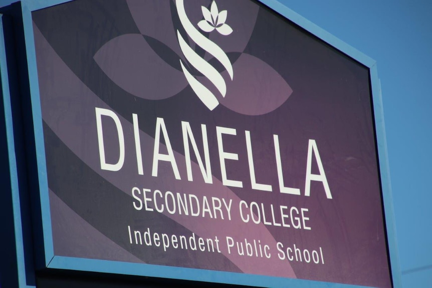A photo of a purple road sign with white writing that says Dianella Secondary College Independent Public School