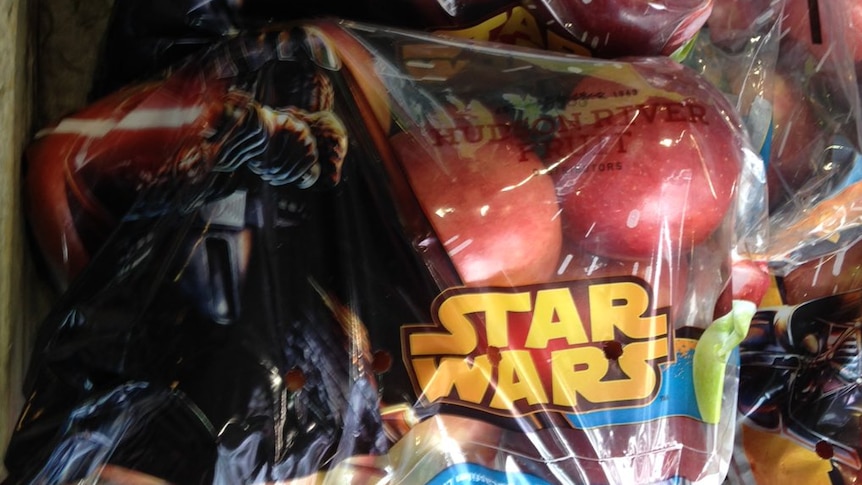 Star Wars-branded apples