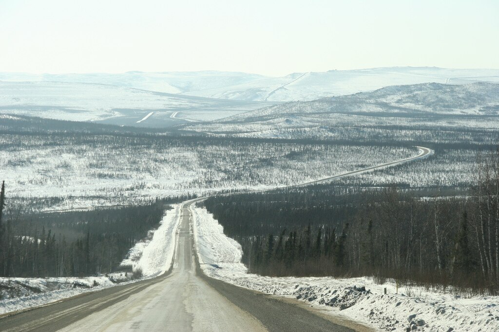 Driving Alaska’s dangerous Dalton highway ABC Radio National