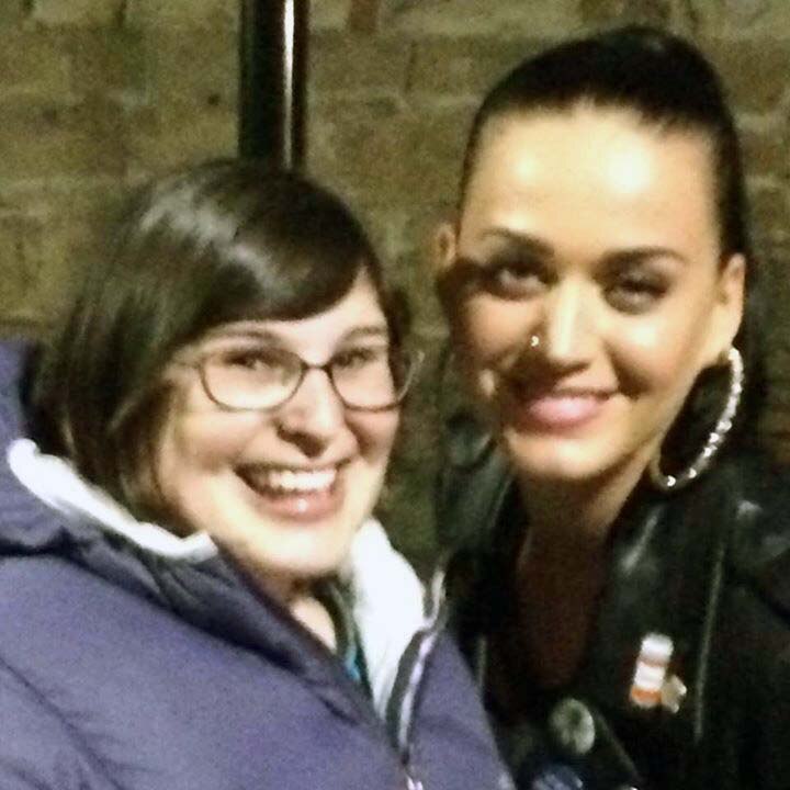 Katy Perry, US singer, makes surprise visit to Hobart during her