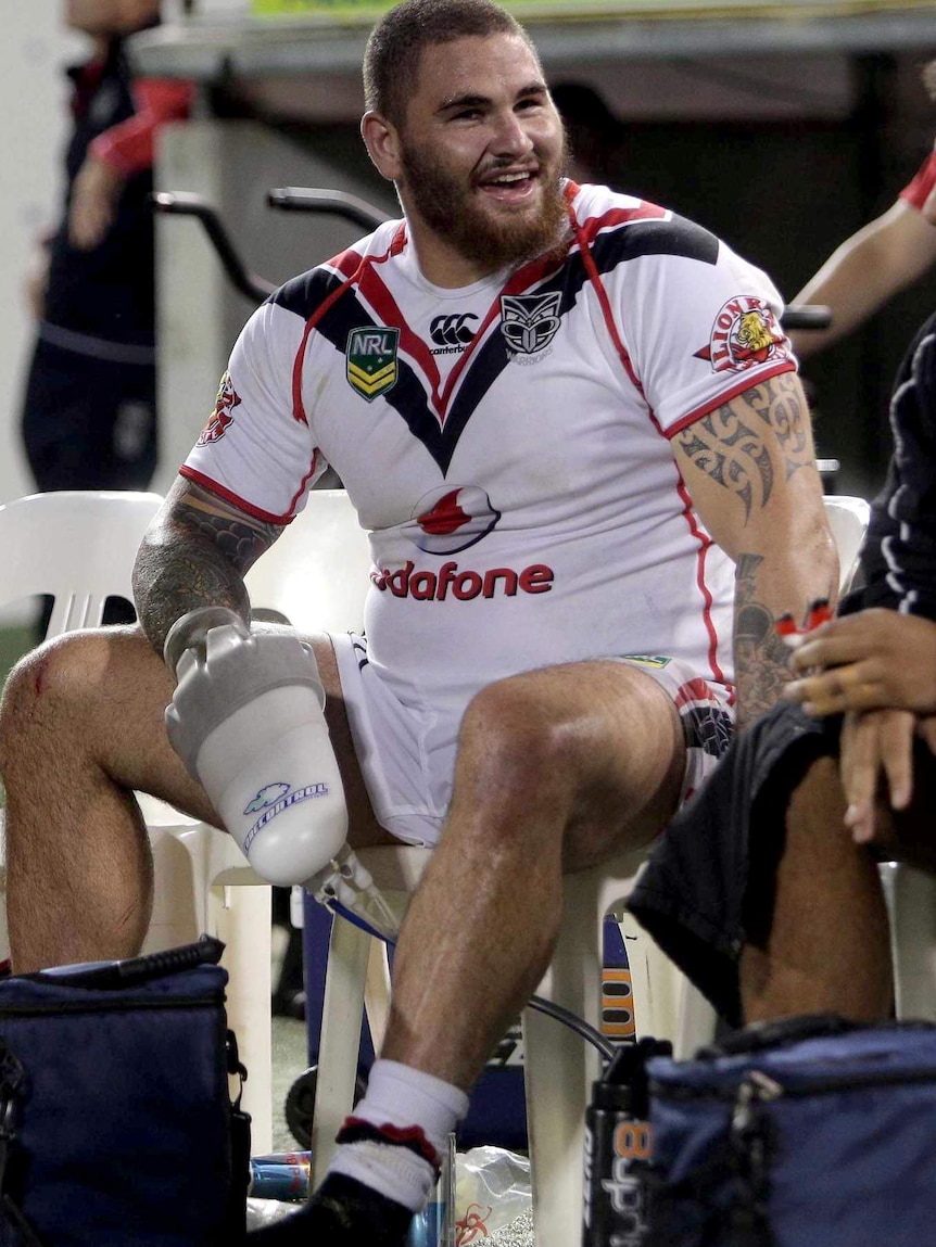 Russell Packer (C) during the match between the Warriors and the Raiders in round 6, 2013.