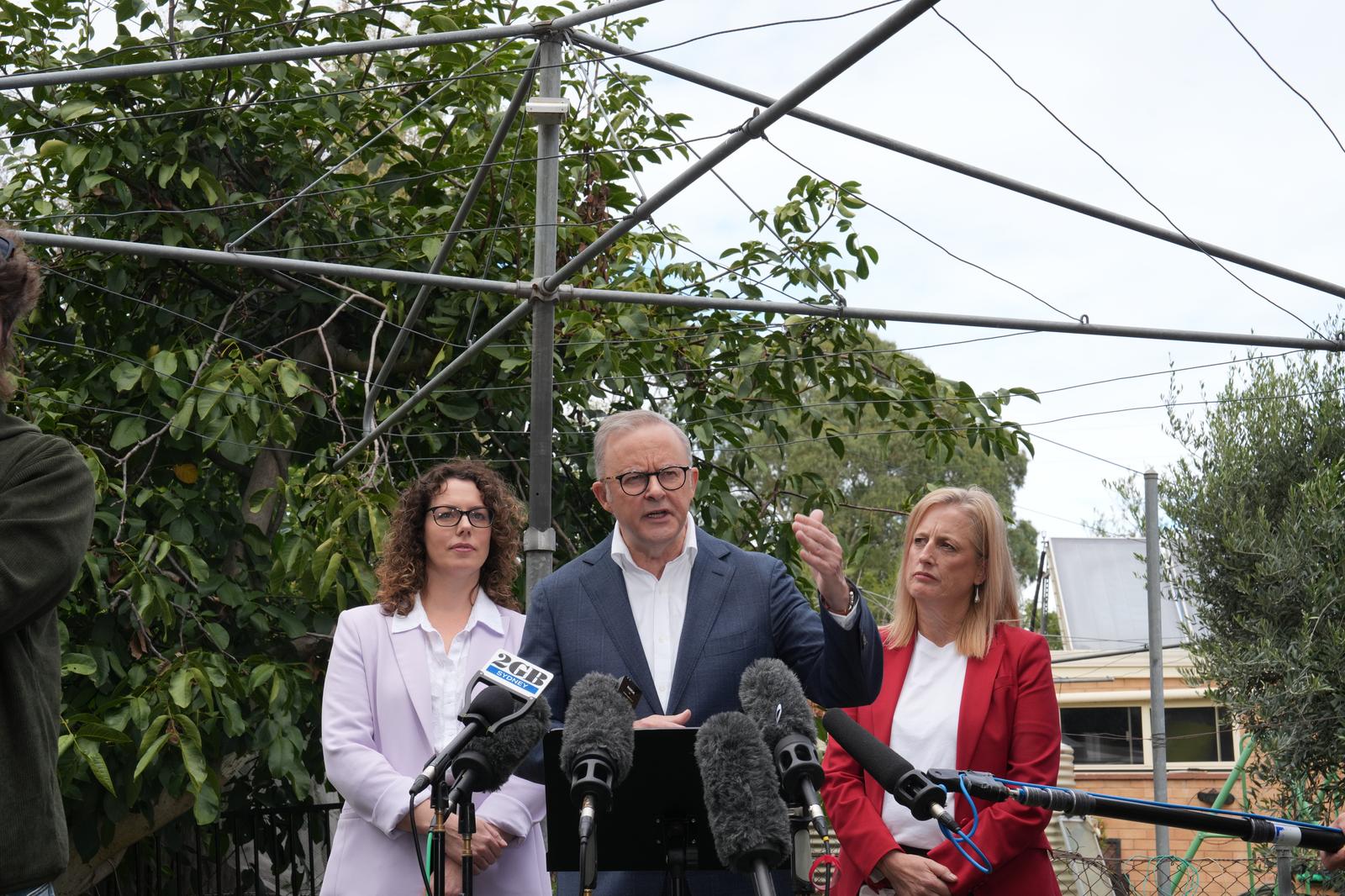 Labor and Coalition coy on power prices, with modelling kept at arm's ...