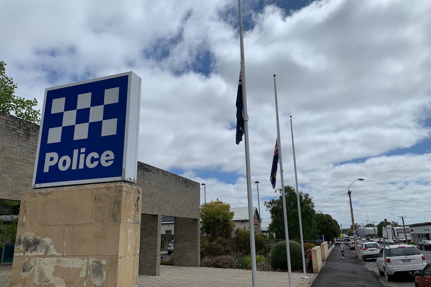 Flags flying half staff at Mount Gambier police station.